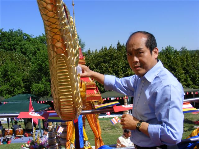 9th celebrationprabang08-110508 655.jpg